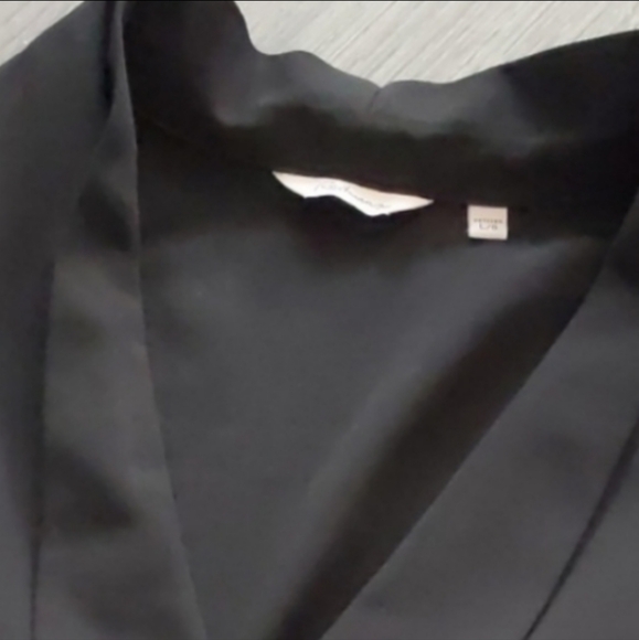 Black romper with belt - Picture 4 of 4